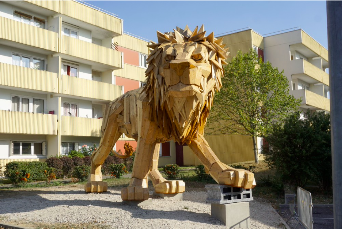 « Le Lion des Genêts » d’Anton et Teurk, l’animal totem de Saint-Michel-sur-Orge